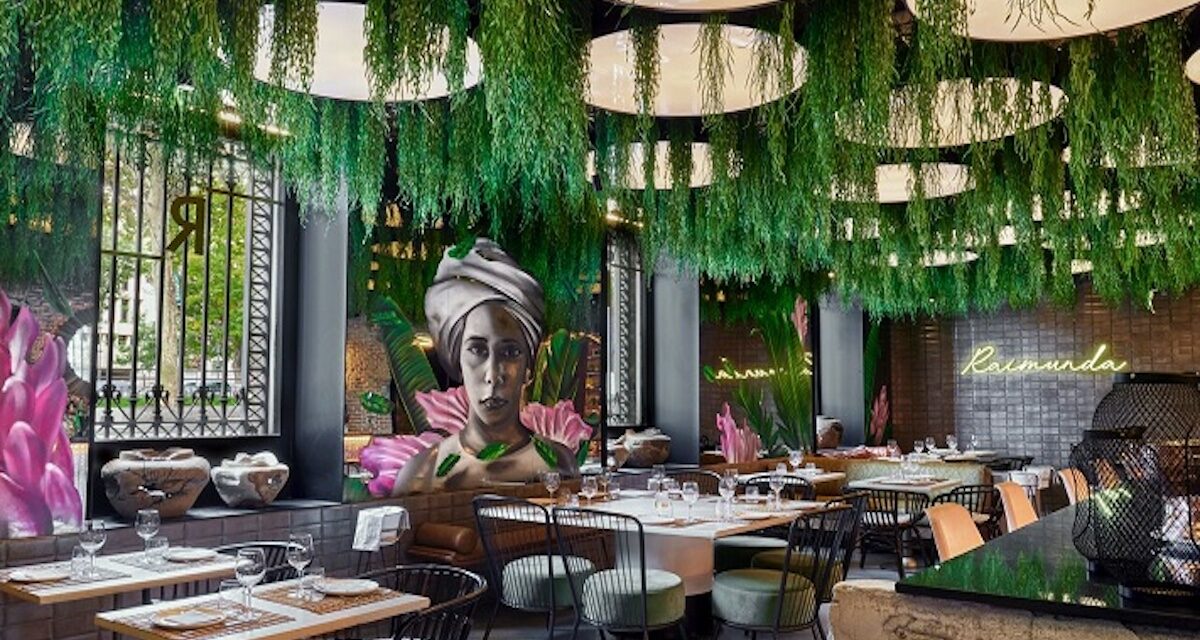 Raimunda, el restaurante con terraza del Palacio de Linares