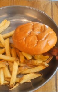 Las-mejorer-hamburguesas-de-madrid-frankies-burger-te-veo-en-madrid.jpg