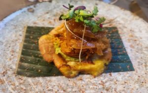 restaurante-vainita-con-toston-toston-de-cochinita-pibil-te-veo-en-madrid.jpg