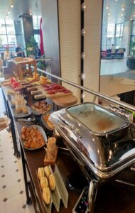 Brunch-canopy-by-hilton-buffe-te-veo-en-madrid.jpg