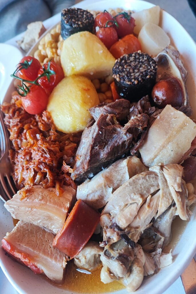 Cocido del Café Comercial, segundo vuelco. te Veo en Madrid blog de gastronomía de Madrid, además cultura, repostería, viajes y recetas
