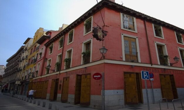 Ruta por cinco restaurantes centenarios de Madrid