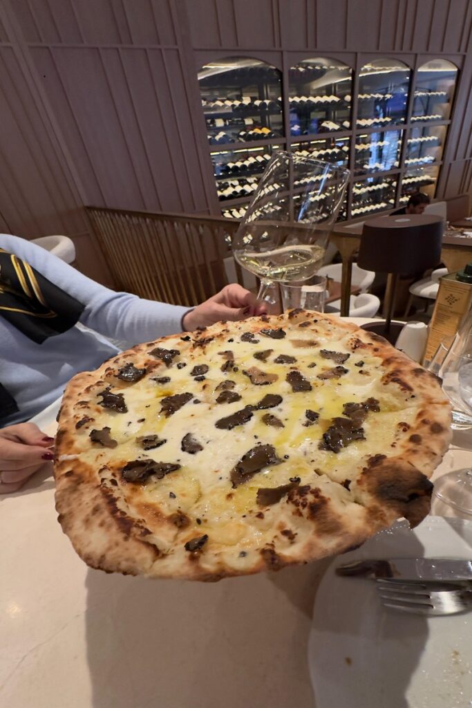 Nota Blue New Brasserie, pizzeta