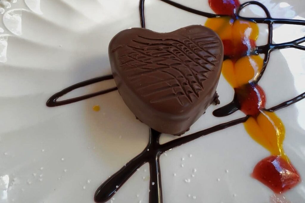 Restaurante La Marquesita.  corazones de chocolate
