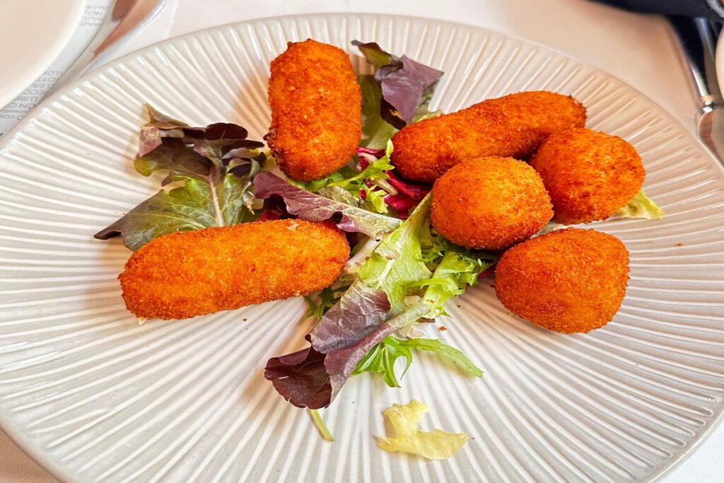 Restaurante la Marquesita.  croquetas variadas