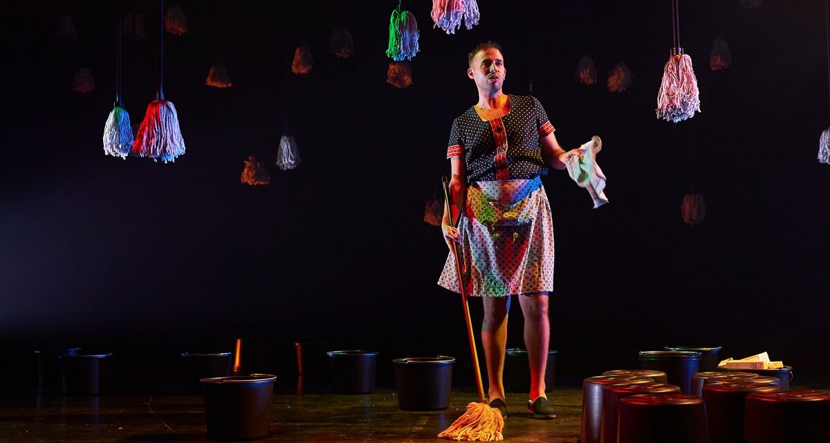 Soledad, vida y obra de mi abuela en el teatro Lara
