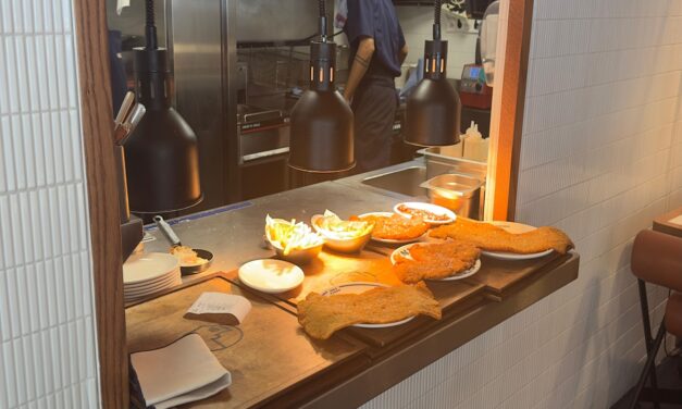 Armando, el restaurante dedicado al escalope más famoso de Madrid