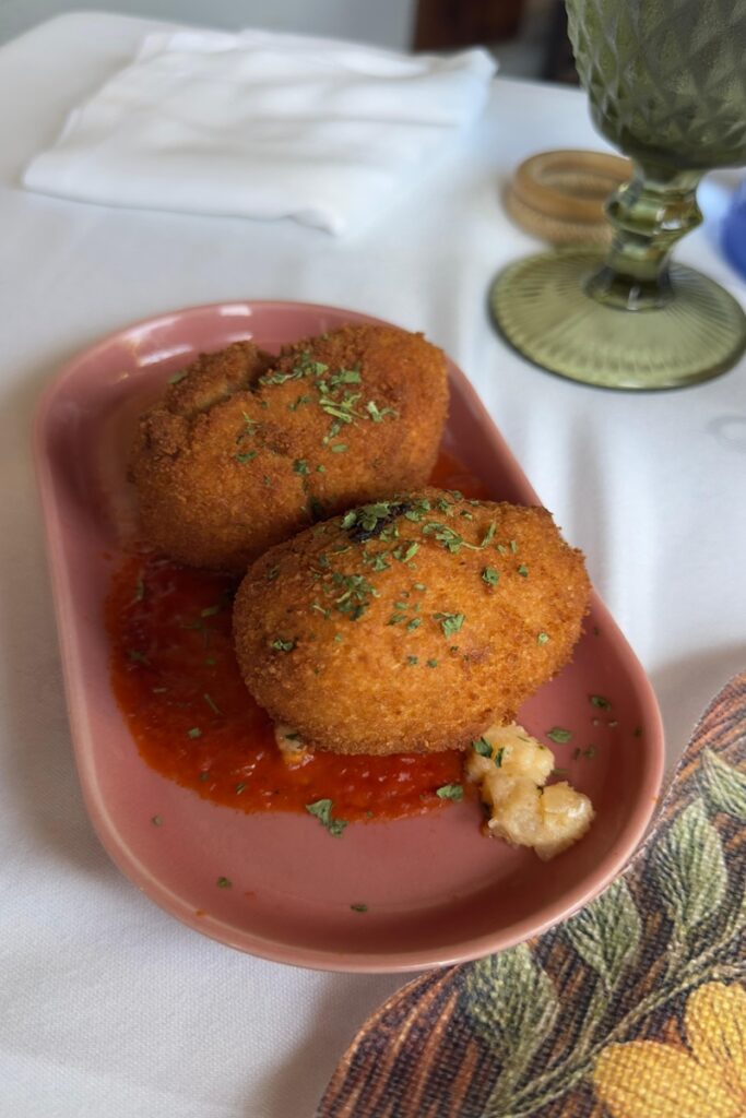 Croquetones de bacalao del Llar de Viri