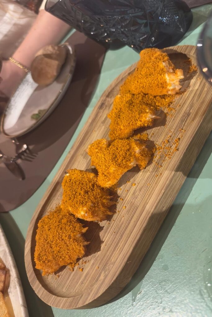 Doritos de salmón, La Mestiza