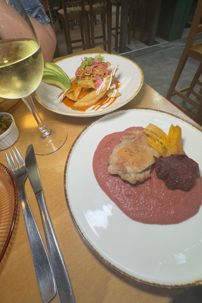 Restaurante Cutzamala, en el mercado de Antón Martín