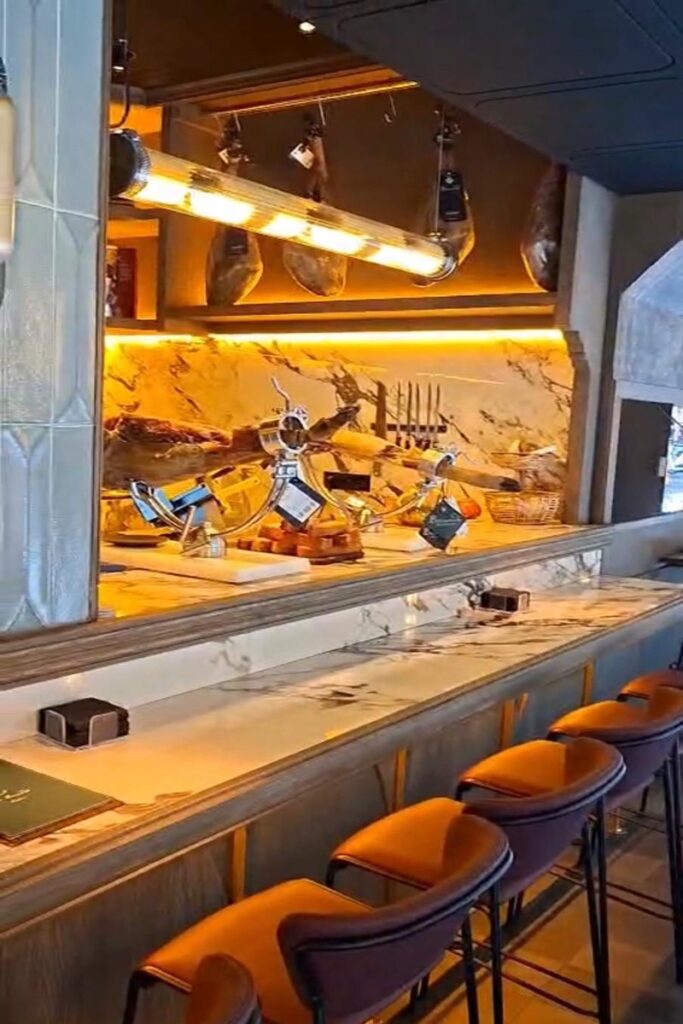 Restaurante Don Bernardo, barra